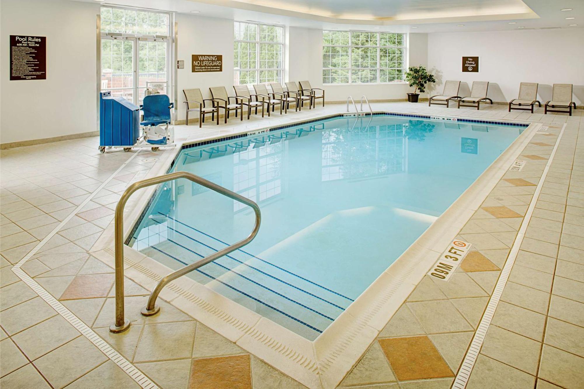Homewood By Hilton Cleveland-solon Hotel