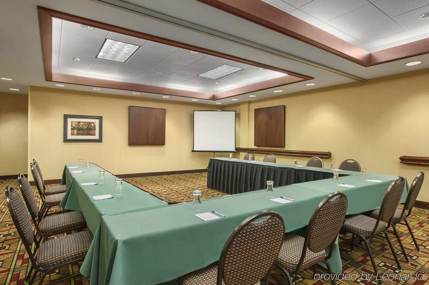 Hotel Homewood By Hilton Cleveland-solon Solon